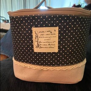 ✨MakeUp Carry All Bag✨